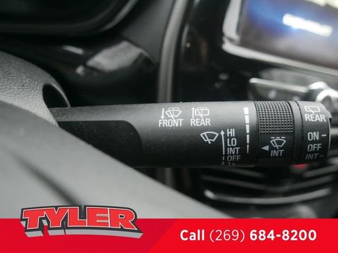 Used 2021 Chevrolet Spark LT image 26