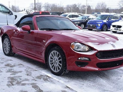 Used 2017 FIAT 124 Spider Classica image 7