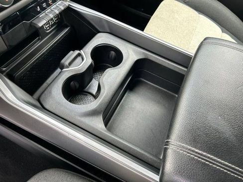 Used 2022 RAM 1500 Big Horn AWD/4WD image 41