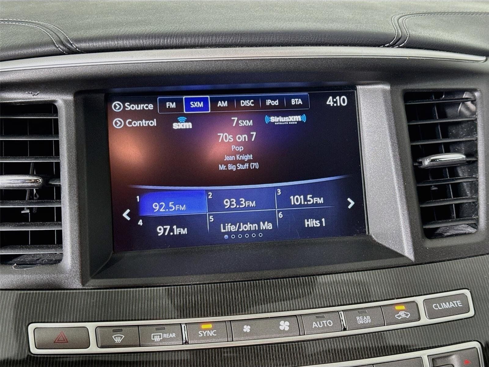 Used 2019 INFINITI QX60 Luxe w/ Essential Package AWD/4WD image 15