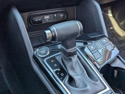 Certified 2025 Kia Sportage EX w/ Premium Package image 28