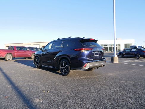 Used 2021 Toyota Highlander XSE image 5
