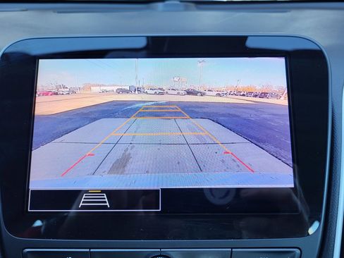 Used 2023 Chevrolet Malibu LT image 13