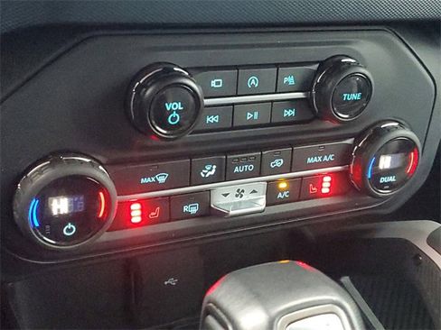 Used 2023 Ford Bronco Outer Banks image 22
