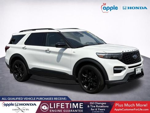 Used 2024 Ford Explorer ST-Line w/ Class IV Trailer Tow Package AWD/4WD image 1