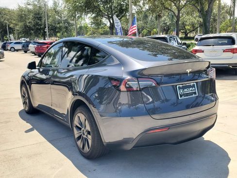 Used 2025 Tesla Model Y Long Range AWD/4WD image 5