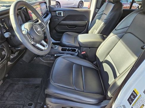 Used 2024 Jeep Wrangler Sahara w/ Safety Group image 7