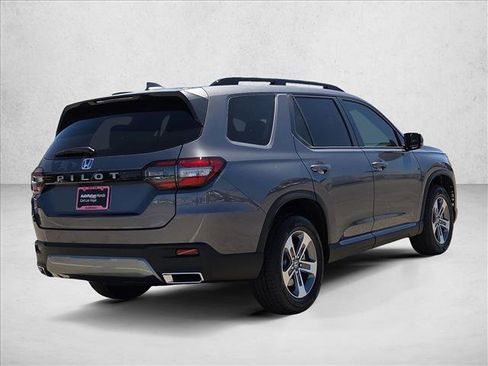 New 2026 Honda Pilot EX-L image 2