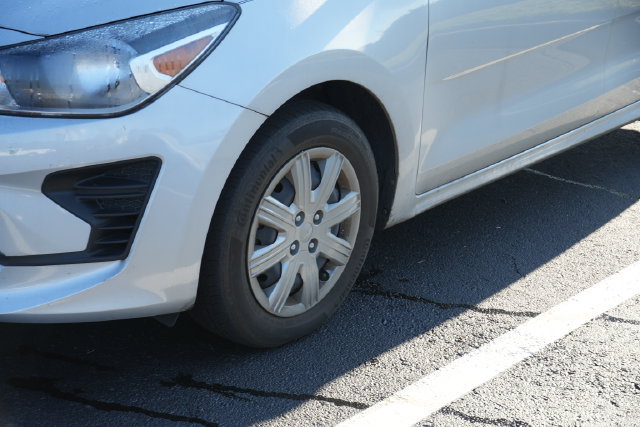 Used 2023 Kia Rio LX FWD image 9