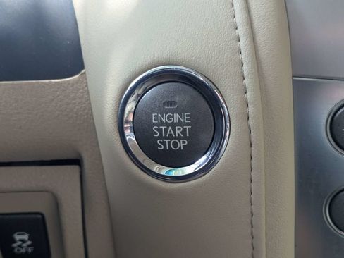 Used 2009 Lexus LX 570 4WD image 33