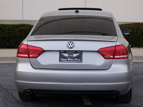 Used 2012 Volkswagen Passat TDI SE FWD image 19
