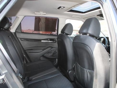 Used 2022 Kia Seltos EX AWD/4WD image 16