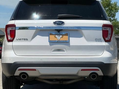 Used 2016 Ford Explorer Limited w/ Equipment Group 301A AWD/4WD image 4