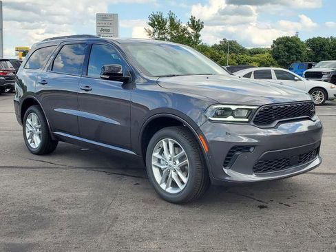 Used 2026 Dodge Durango GT image 2