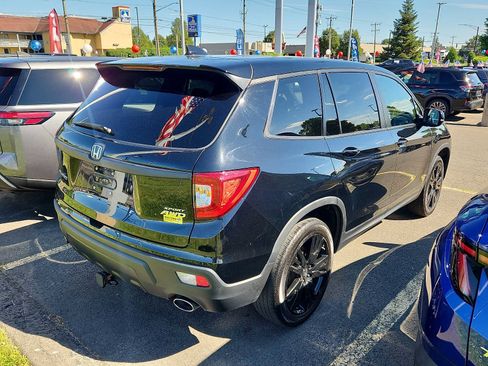 Used 2021 Honda Passport Sport image 6