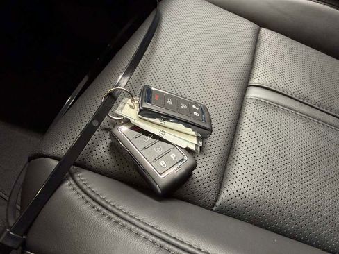 New 2026 Jeep Grand Wagoneer L Limited image 28