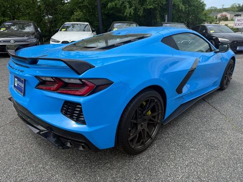 Used 2023 Chevrolet Corvette Stingray Preferred Cpe w/ Z51 Performance Package RWD image 3