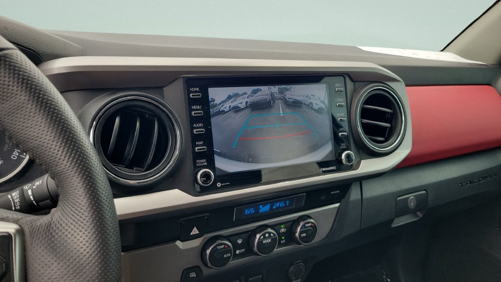Used 2022 Toyota Tacoma SR5 w/ Technology Package RWD image 15