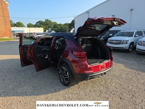 Used 2025 Chevrolet TrailBlazer RS w/ Convenience Package AWD/4WD image 30