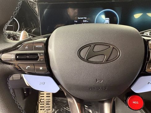 Used 2025 Hyundai Elantra N FWD image 22