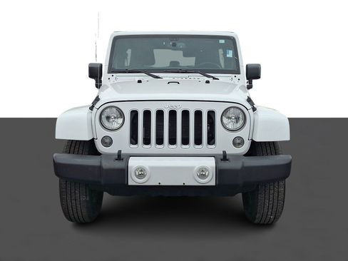 Used 2016 Jeep Wrangler Unlimited Sahara w/ Dual Top Group image 2