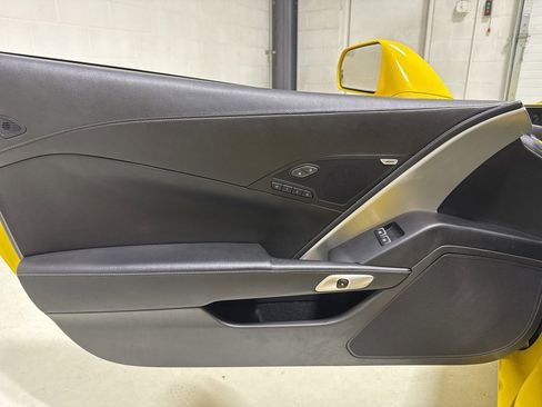 Used 2014 Chevrolet Corvette Stingray Convertible w/ 2LT Preferred Equipment Group image 17