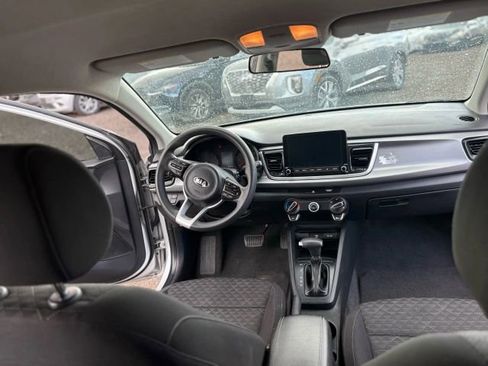 Used 2021 Kia Rio S image 8