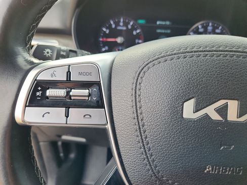 Used 2022 Kia Telluride SX w/ SX Prestige Package image 20