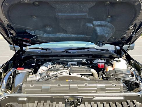 Used 2025 GMC Sierra 2500 Denali Ultimate image 18