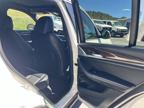 Used 2023 BMW X3 xDrive30i AWD/4WD image 48