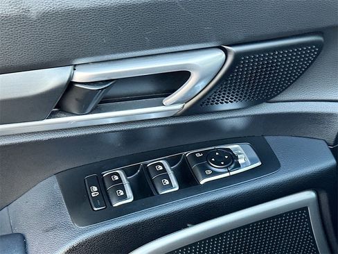 Used 2022 Kia Telluride S image 21