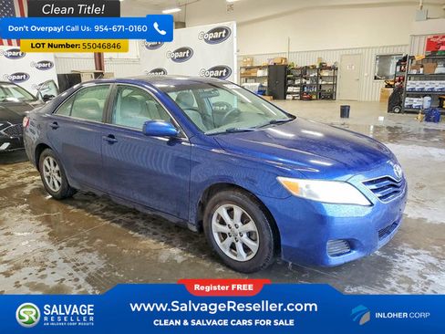 Used 2011 Toyota Camry LE w/ LE Extra-Value Pkg FWD image 5