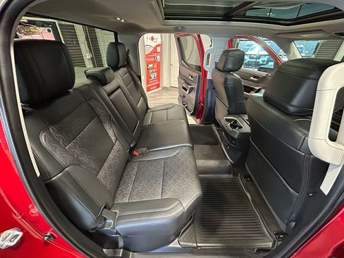 Used 2023 Toyota Tundra Limited AWD/4WD image 43