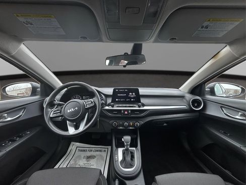 Certified 2024 Kia Forte LXS w/ LXS Technology Package image 24