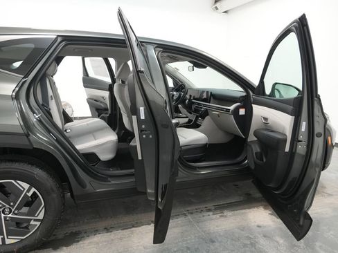 New 2026 Hyundai Tucson Blue SE w/ Tow & Go Package AWD/4WD image 29