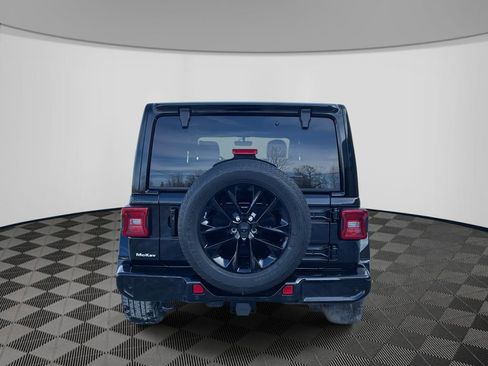 Used 2021 Jeep Wrangler Unlimited Sahara image 6