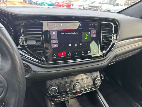 Used 2022 Dodge Durango GT image 27
