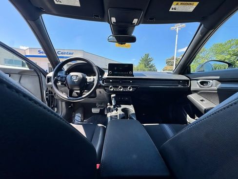 Used 2025 Honda Civic Sport image 25