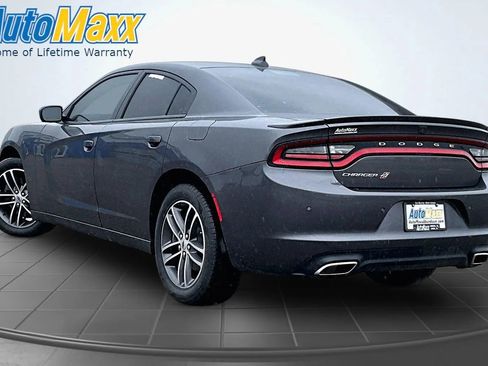 Used 2019 Dodge Charger SXT w/ Cold Weather Package AWD/4WD image 7