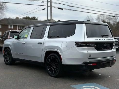 Used 2024 Jeep Grand Wagoneer L Series II w/ Quick Order Packagew 28T image 4