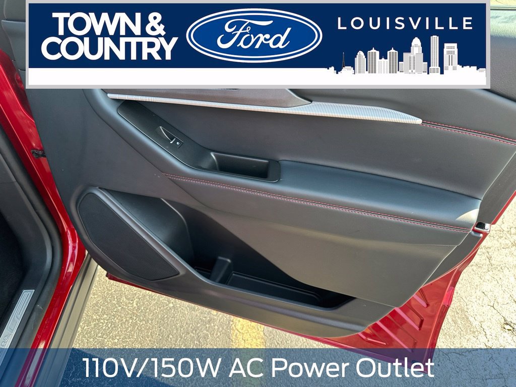 Used 2025 Ford Explorer ST-Line w/ Premium Package RWD image 12