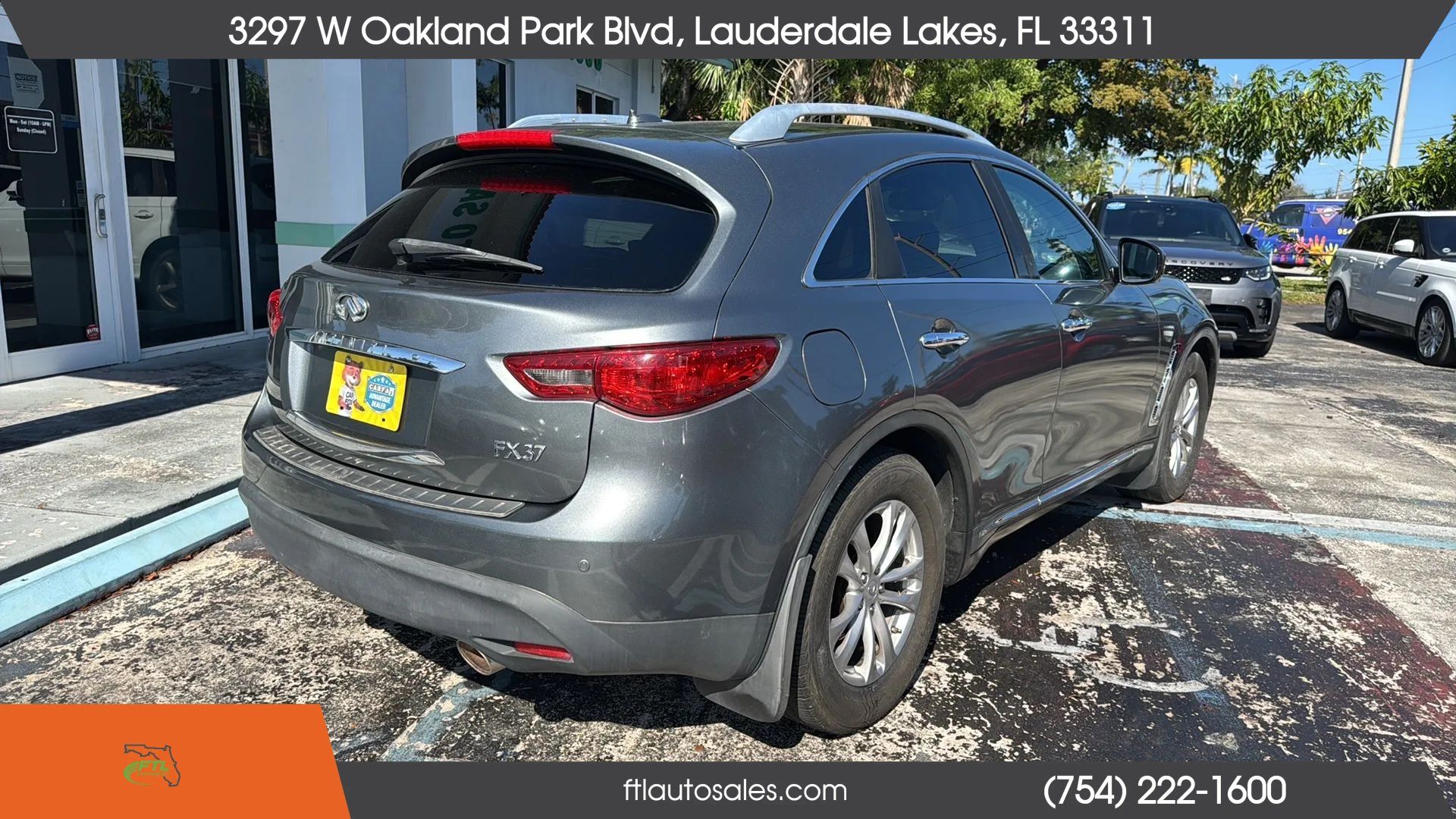 Used 2013 INFINITI FX37 2WD w/ Premium Pkg image 11