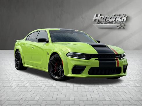 Used 2023 Dodge Charger SRT Hellcat w/ Harman/Kardon Audio Group RWD image 2