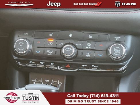 New 2026 Dodge Durango GT w/ Blacktop Package RWD image 13