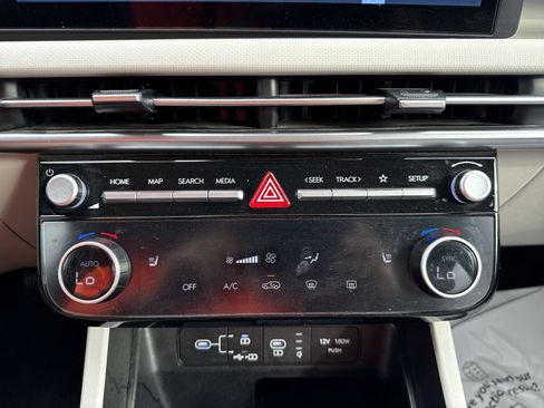 Used 2025 Hyundai Tucson SEL FWD image 16