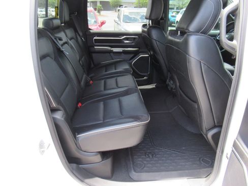 Used 2022 RAM 1500 Laramie AWD/4WD image 35