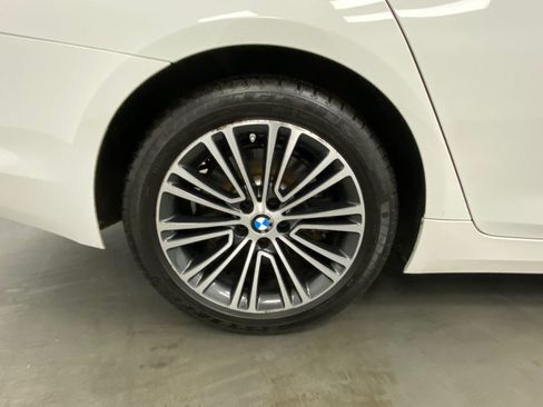 Used 2017 BMW 540i xDrive AWD/4WD image 17