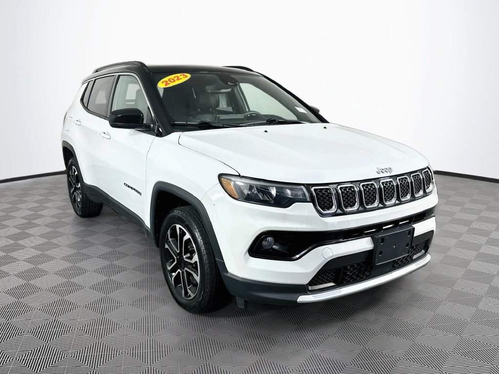 Certified 2023 Jeep Compass Limited w/ Sun and Sound Group AWD/4WD image 2