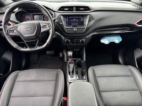 Used 2022 Chevrolet TrailBlazer RS image 16