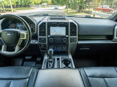 Used 2019 Ford F150 Lariat AWD/4WD image 15
